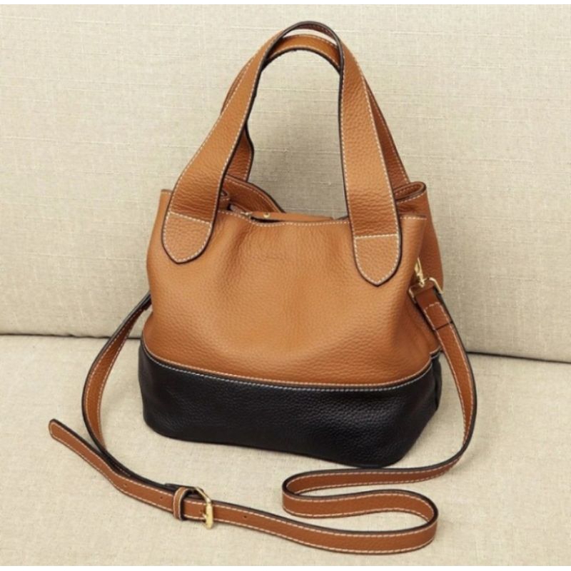 TAS SLEMPANG WANITA VARIASI COKLAT MUDA/TAN DAN HITAM BAHAN KULIT SAPI ASLI