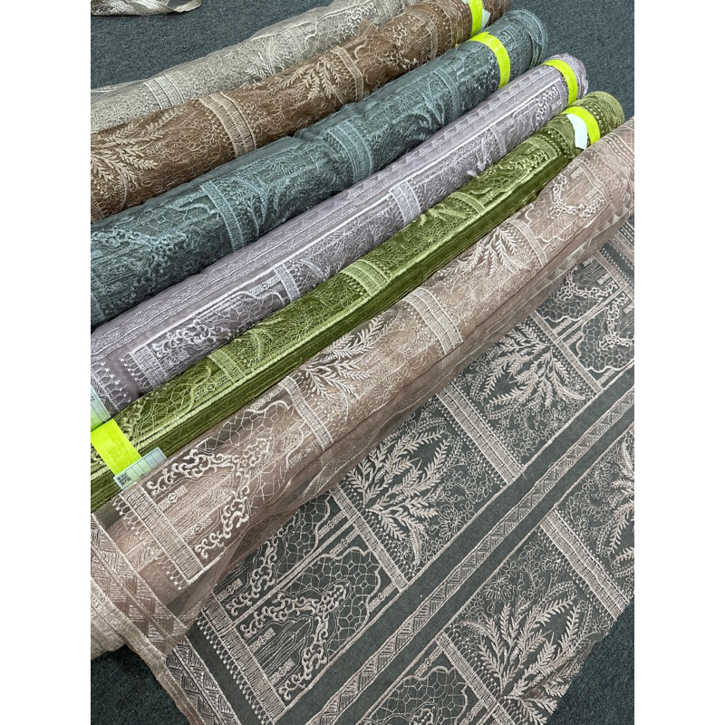 tulle Korea ethnic