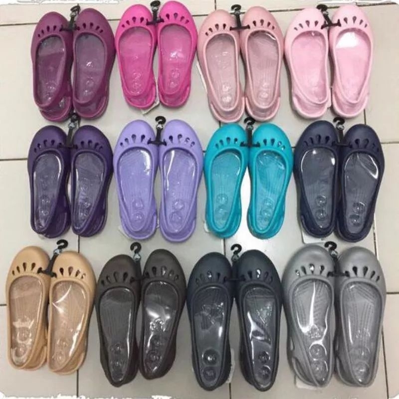 Sepatu Crocs malindi