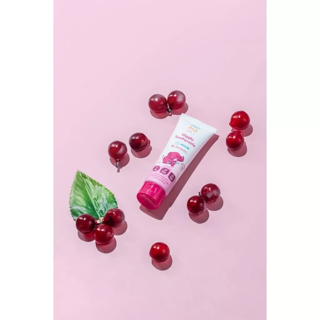 Momami Giggly Toothpaste Flouride Grape 50gr / Pasta Gigi Bayi