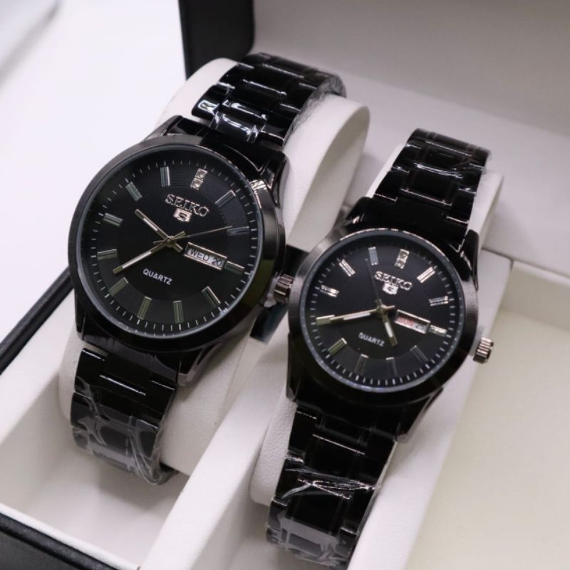 TERMURAAAAAH/Jam Tangan Couple Terlaris /Jam Tangan Rantai Stainless Tanggal Hari Aktif Free Bok