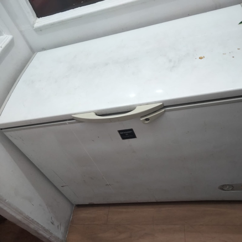 SHARP FRV 300 CHEST FREEZER BOX FRV300 LEMARI PEMBEKU 300 LITER kulkas