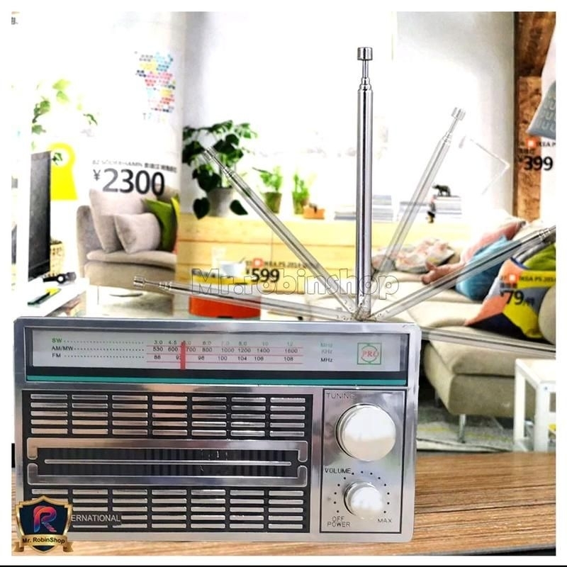 RADIO AC/DC PORTABLE INTERNATIONAL 2 BAND FM - AM  4250 / 1211 ANTIK CLASSIC