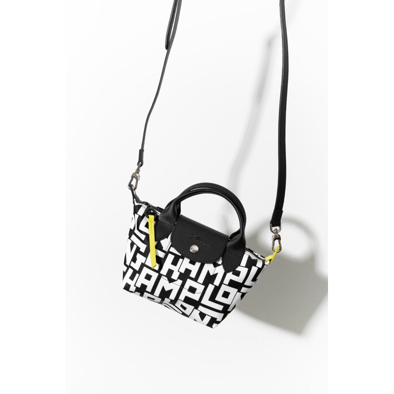 LC le pliage LGP xs top handle mini black white