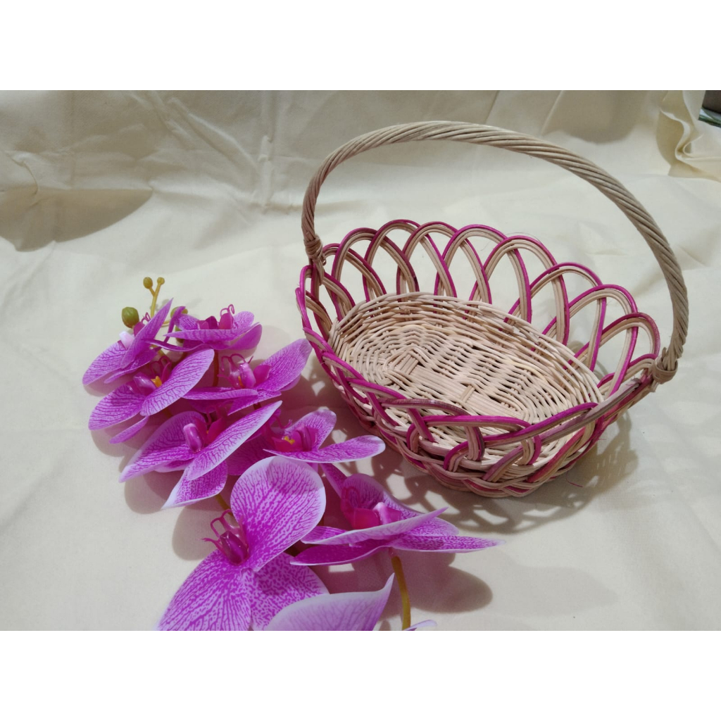 

krnjang rotan renda