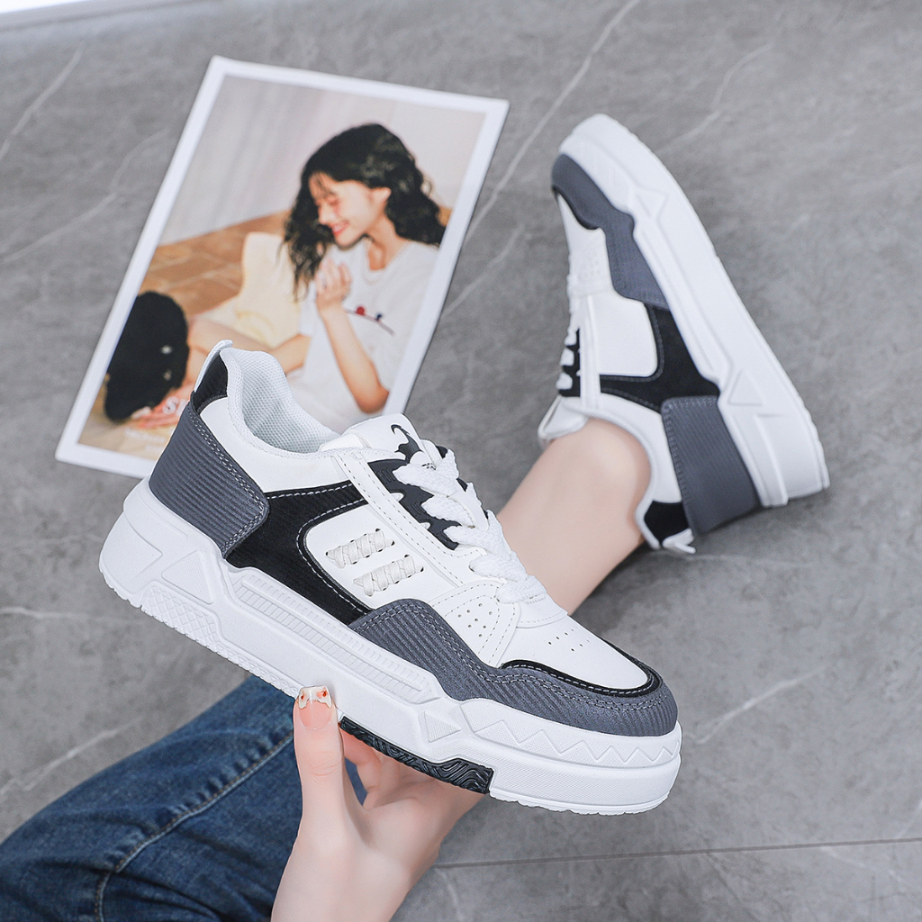 Sepatu Cewek Modis Fashionable Import Sneakers Warna Putih Nyaman Dipakai Original Sepatu Wanita Bertali