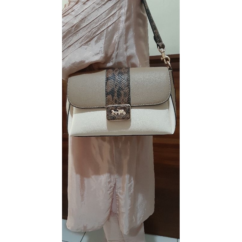 Coach sholder& sling bag