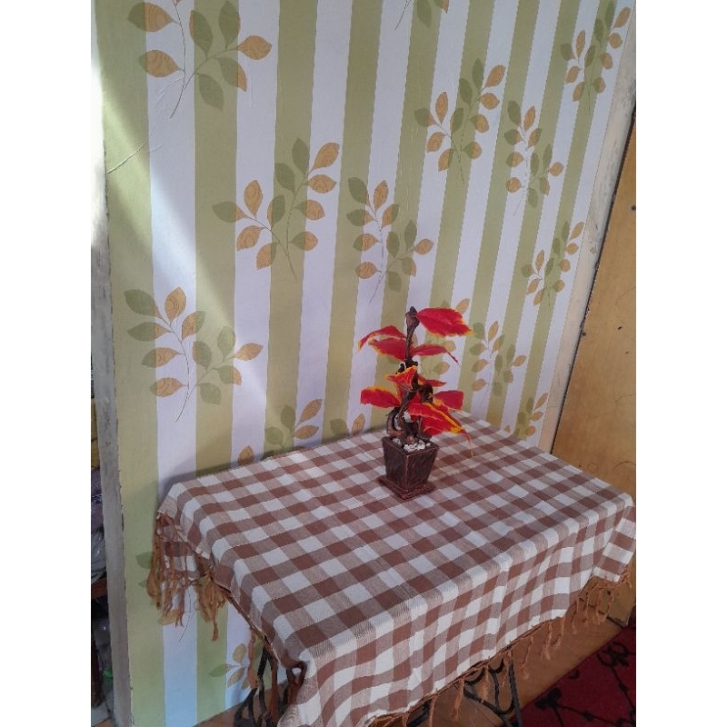 Taplak Meja Tamu 100 cm×100 cm Motif Kotak Kotak Kain Tenun Atbm Rumbay