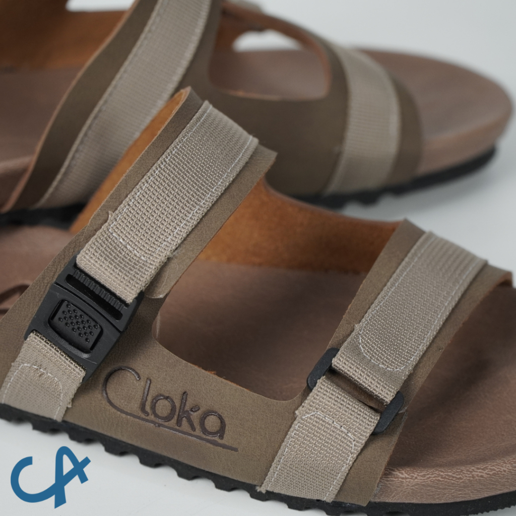 Sandal Pria Slide Distro Casual Anti Slip Slipper Sendal Cowok Dewasa Selop Ringan Kekinian - Cloka Hummels