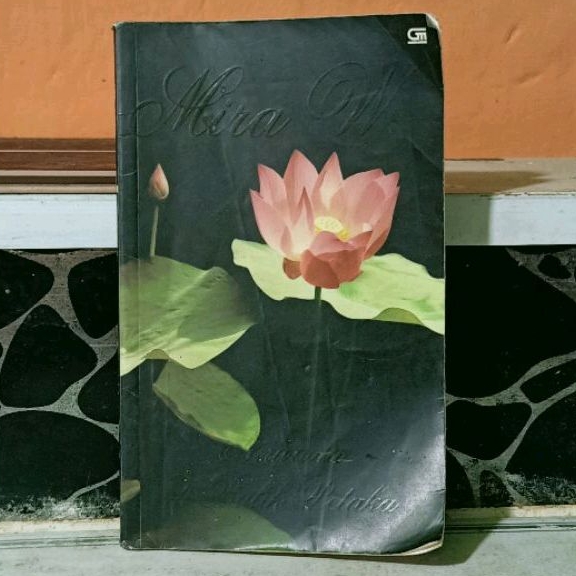 Buku Novel Nirwana Di Balik Petaka