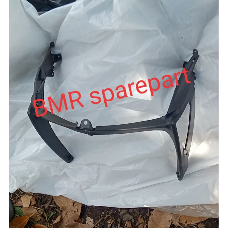 garnis dudukan lampu depan Honda Vario 110 fi LED tahun 2015-2018