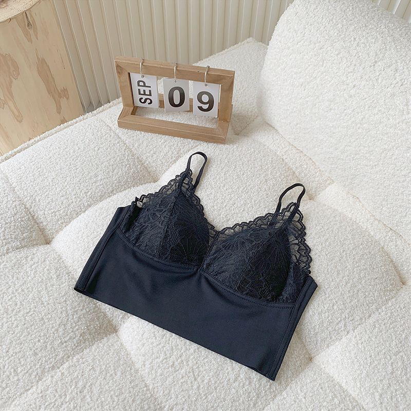 Bra Renda BH Wanita Tanpa Kawat Bralette Sexy dengan Busa IMPORT (B95)