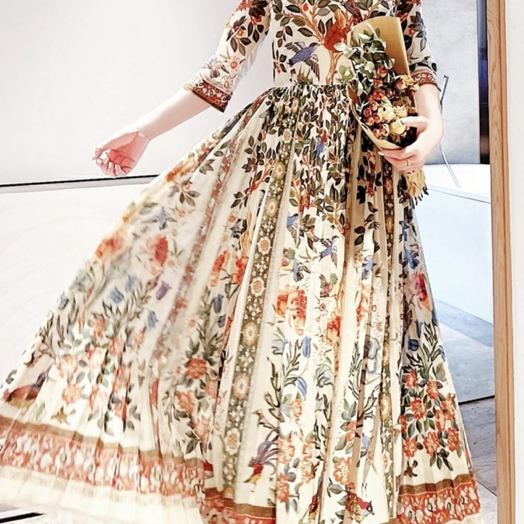 TM 98890 Dress Almirah pleated import