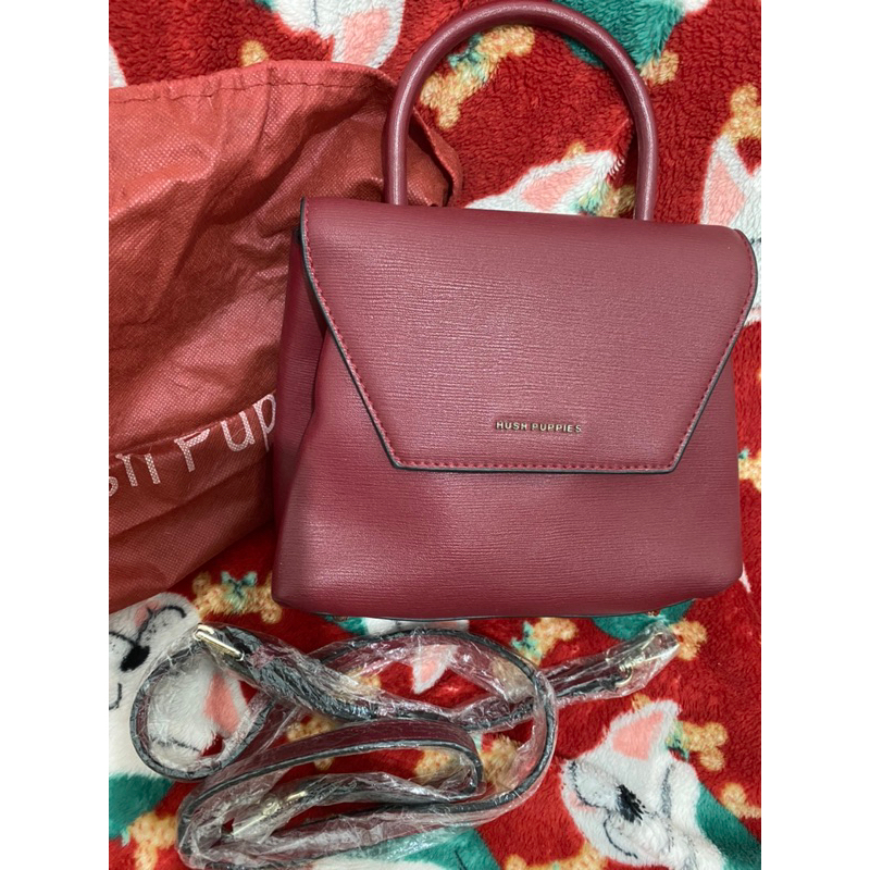 bag red hush puppies