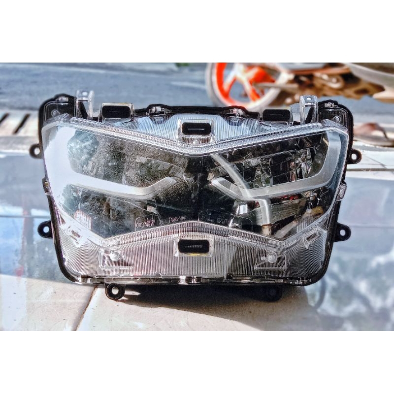 LAMPU DEPAN NMAX NEW ORIGINAL