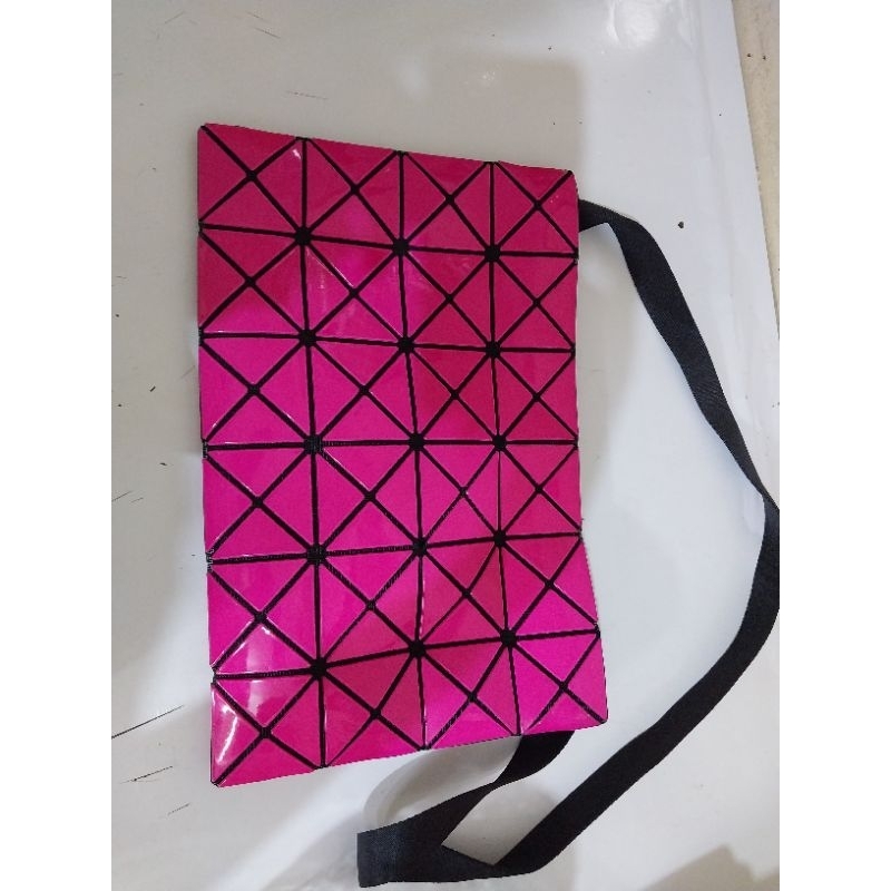 Baobao Lucent Issey Miyake