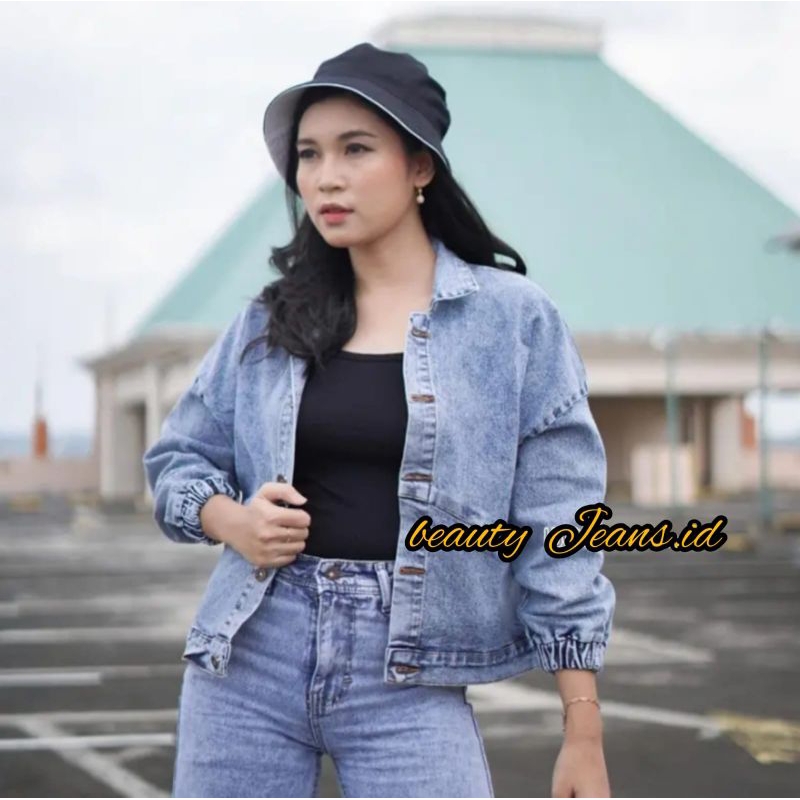 JAKET JEANS OVERSIZE WANITA VINTAGE JAKET DENIM OVERSIZE VINTAGE JACKET KEKINIAN CROP JEANS CEWEK VINTAGE JAKET CROP JUMBO JEANS BALON LENGAN KERUT SNOW OVERSIZE KOREAN STYLE Murah