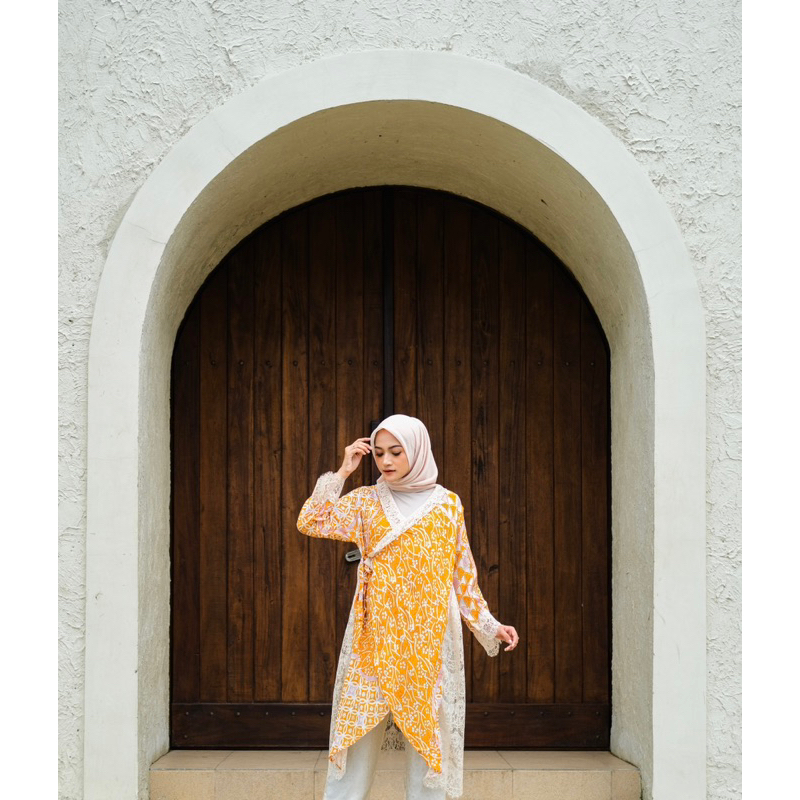 ARIANA kimono lace batik viscose