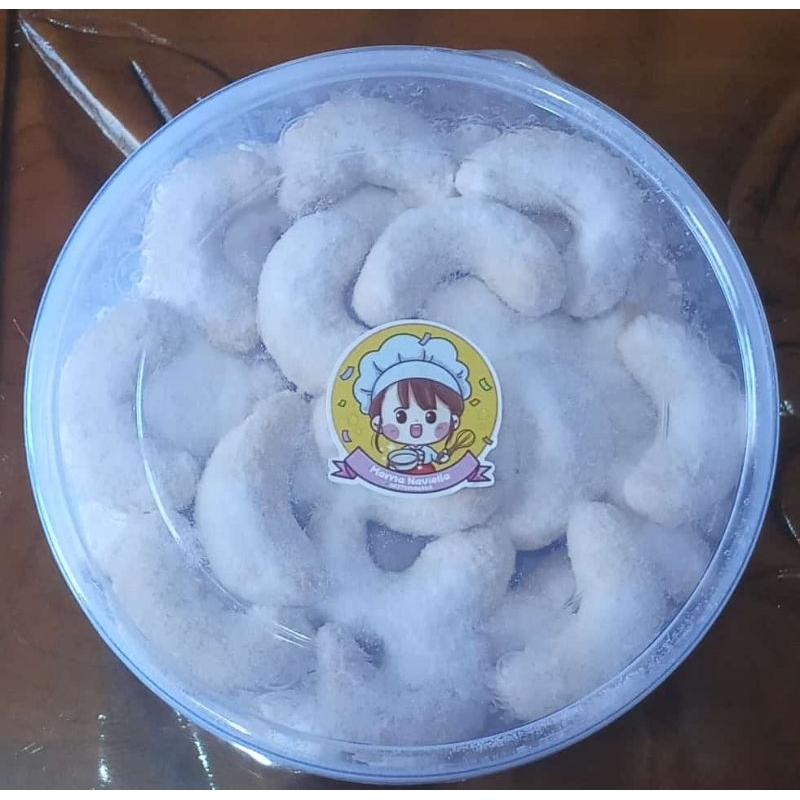 

Kue Putri Salju Mama Naviella Ukuran Toples 500gram