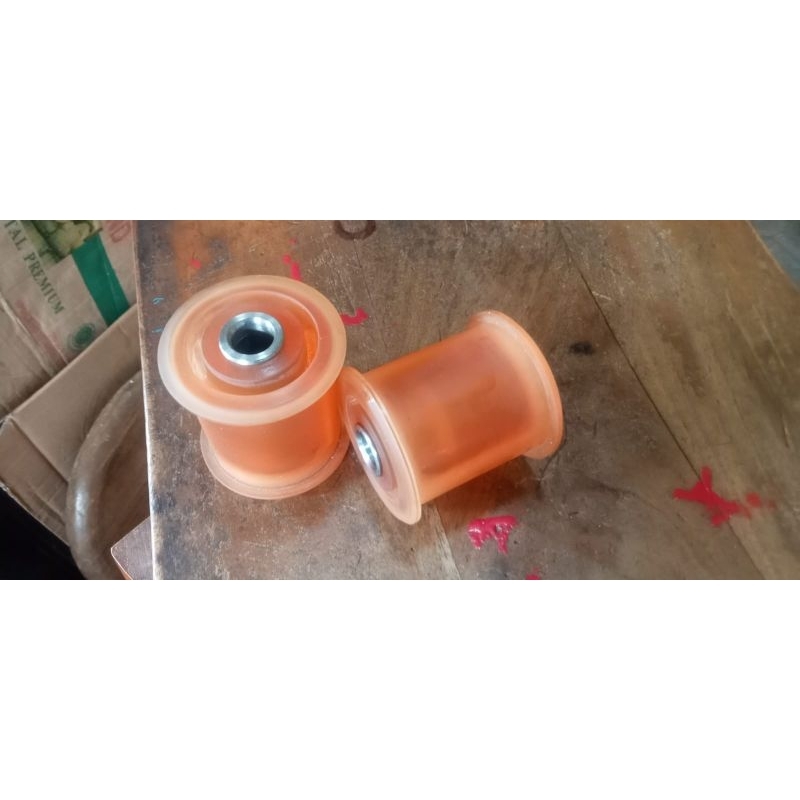Bushing arm belakang Toyota Starlet kotak bahan PIU arm belakang Starlet EP70 - 71 arm starlet kotak