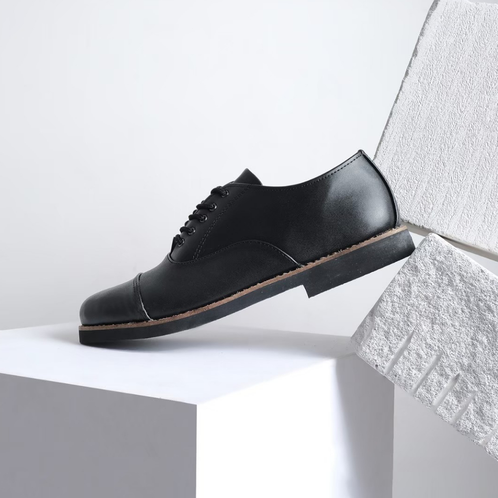 Sepatu Pantofel Formal Pria Casual Hitam Tali Original