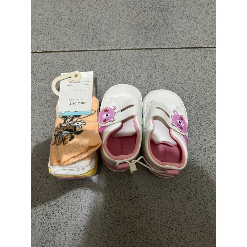 Sepatu bayi baby shoes kaos kaki LC Waikiki