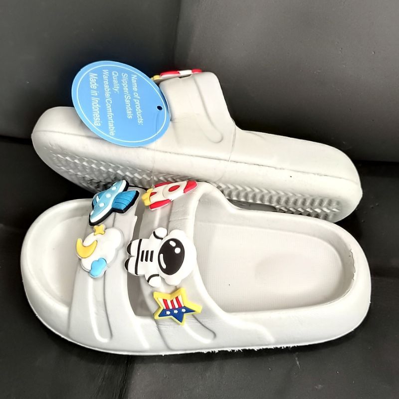 New oricon Sandal anak laki-laki terbaru Sandal anak motif astronot kekinian