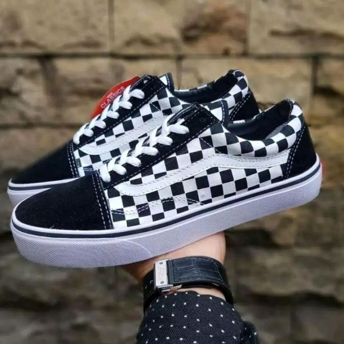 sepatu pria / sepatu Van's hitam / sepatu sekolah hitam / sepatu Sneakers