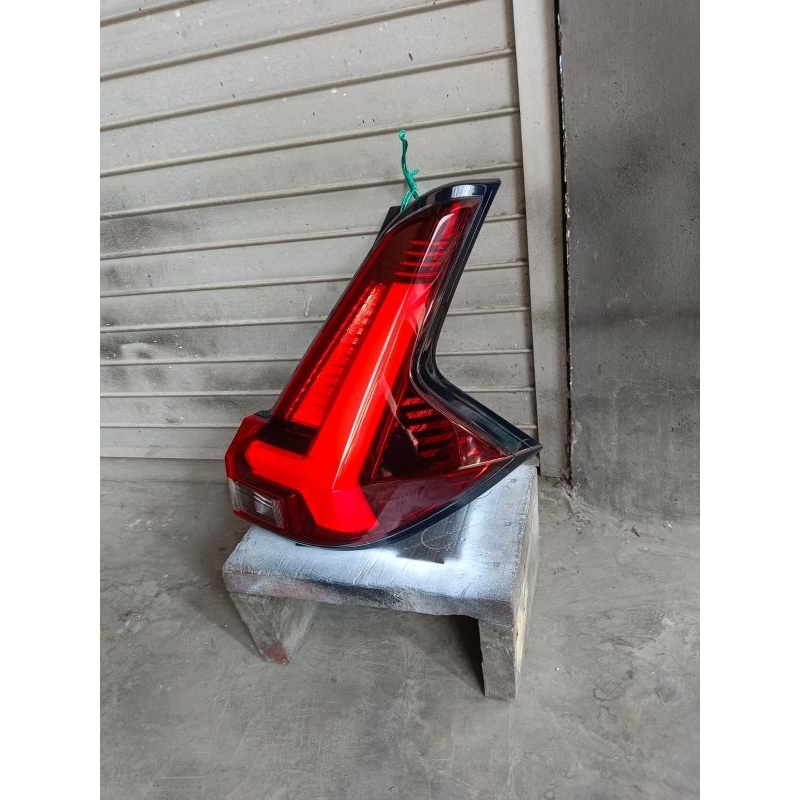 stoplamp lampu belakang xpander 2022 2023