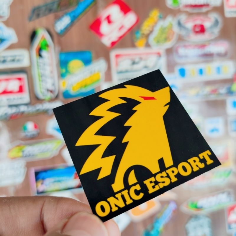 stiker onic esport