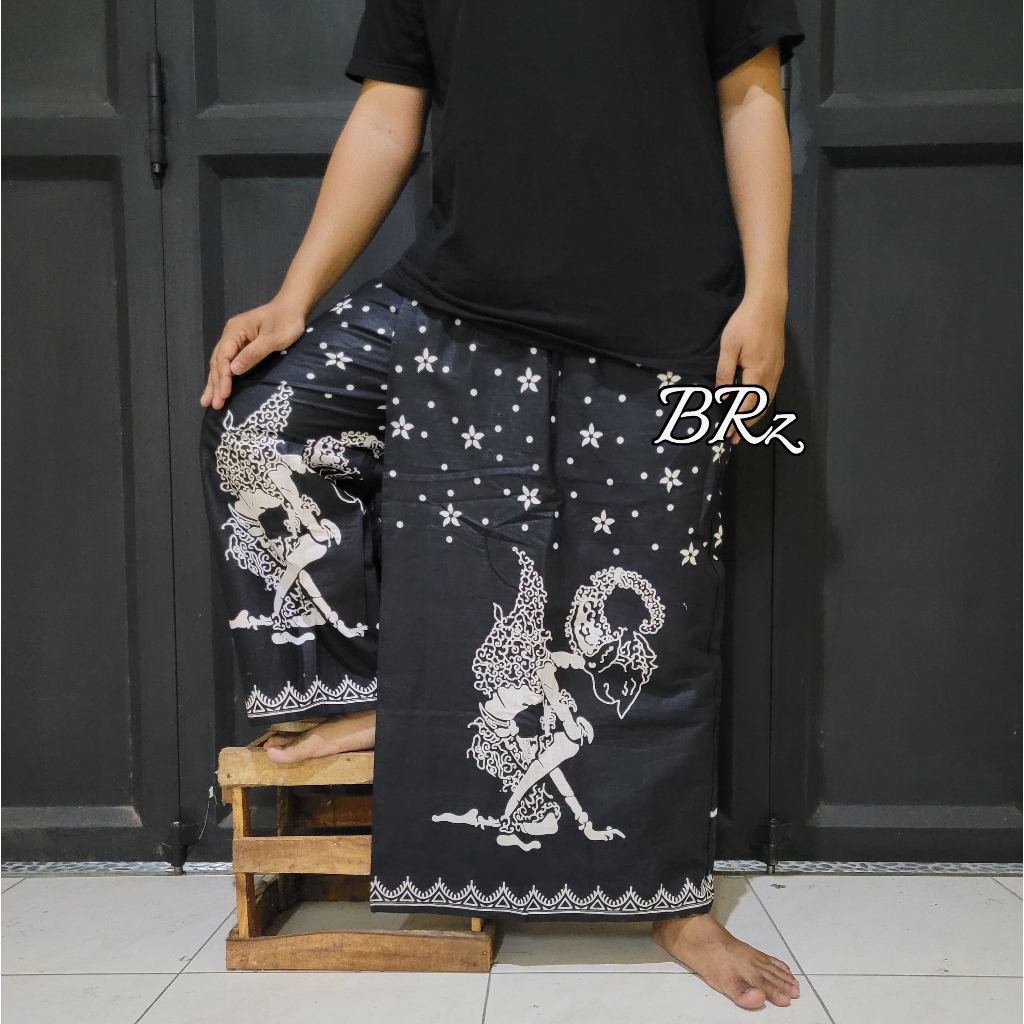 Sarung celana batik motif wayang sedeku putih - Sarung celana dewasa