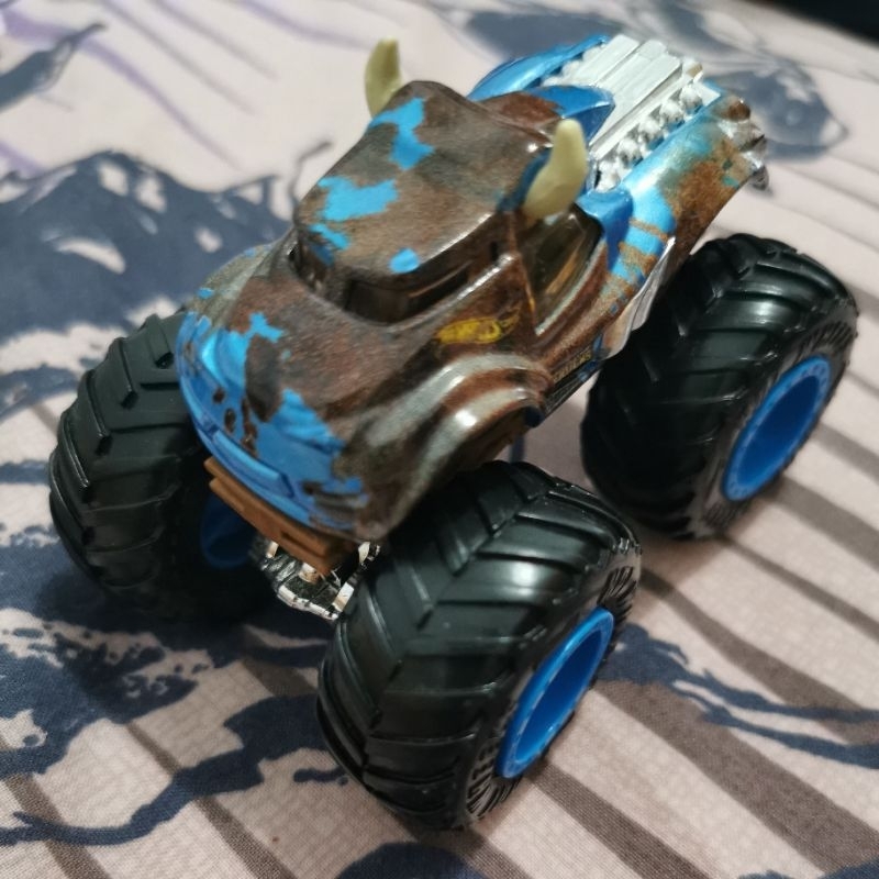 Hot Wheels Monster Truck Mainan Mobil Truk Bekas