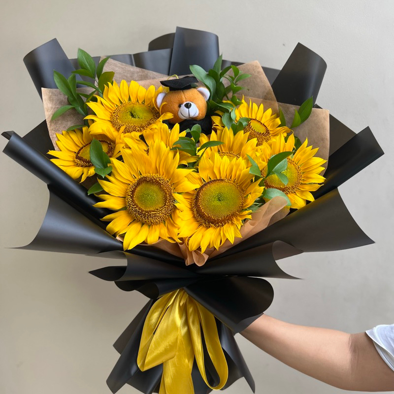 bouquet wisuda graduation  matahari sun flower