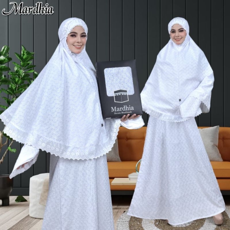 Busana Muslim Wanita Gamis Putih Umroh Set Lengkap