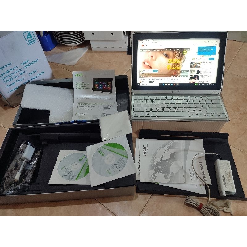 Laptop Ultrabook Acer P3-171 Touchscreen corei5 fullset