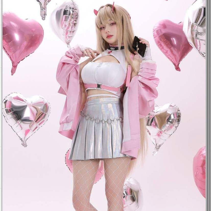 MIUMIU - KOSTUME NIKKE - COSPLAY VIPER NIKKE