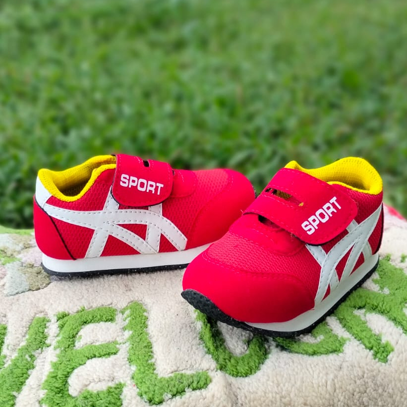 SEPATU SNEAKERS ANAK ASIC SPORT MERAH PUTIH