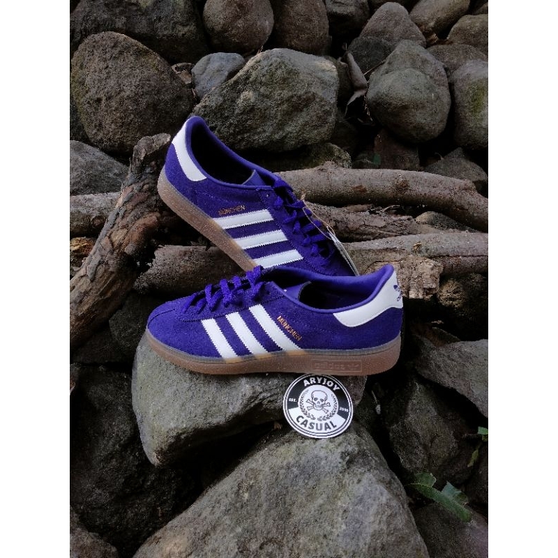 Adidas Munchen Purple