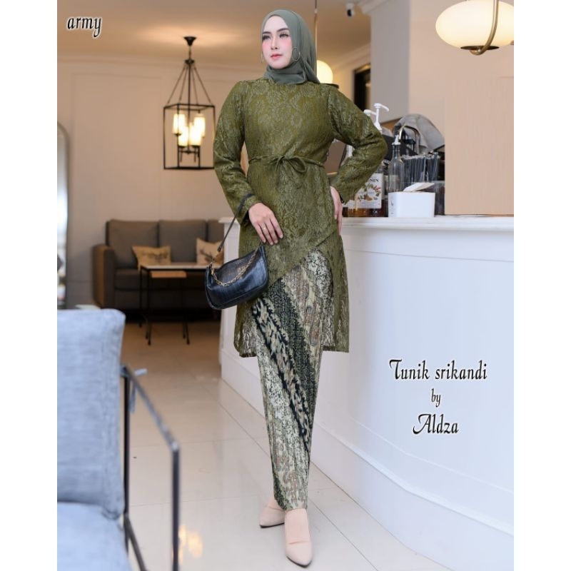 Tunik / Tunik Tulle / Kebaya Modern / Kebaya tile / Kebaya Kutubaru / Batik Couple