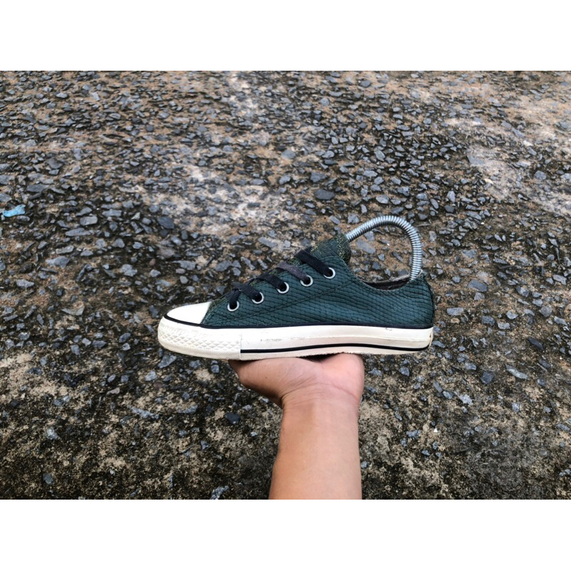 converse low john varvatos