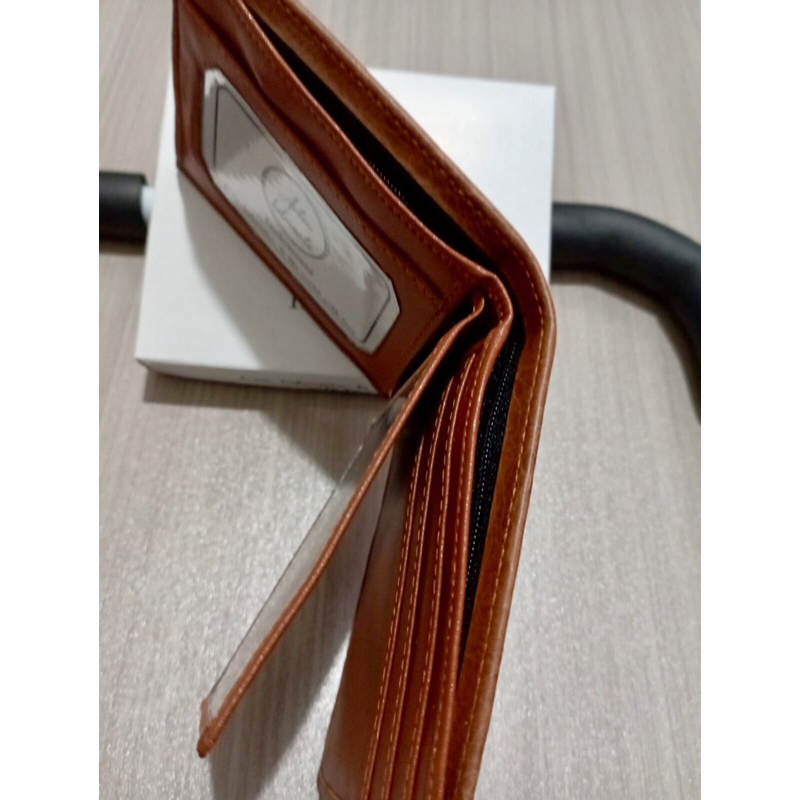 dompet MSE pria gratis dus dari anton hilmanto murah meriah berkulaitas model lipat biasa bahan kulit sintetis mahmud coklat dan hitam #dompet #dompetpria #dompetlipat #dompetlokal