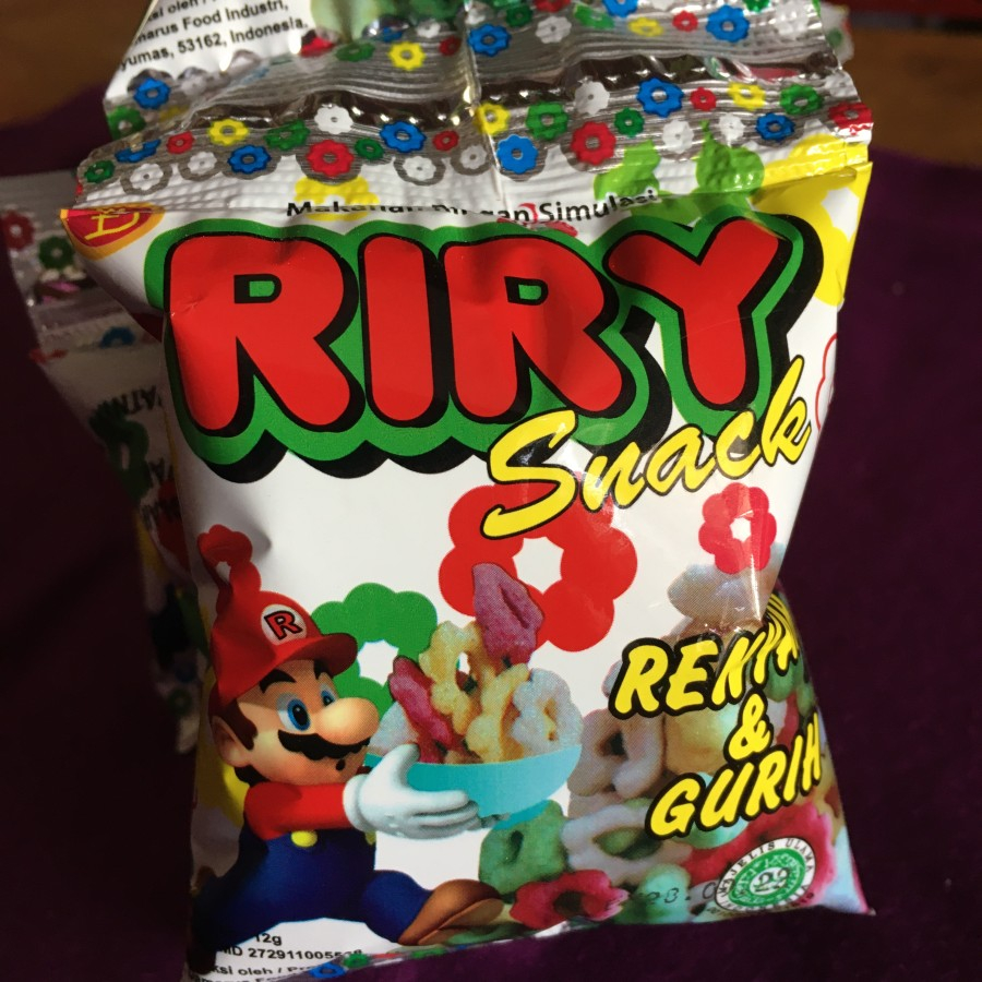 

RIRI SNACK RENYAH DAN GURIH