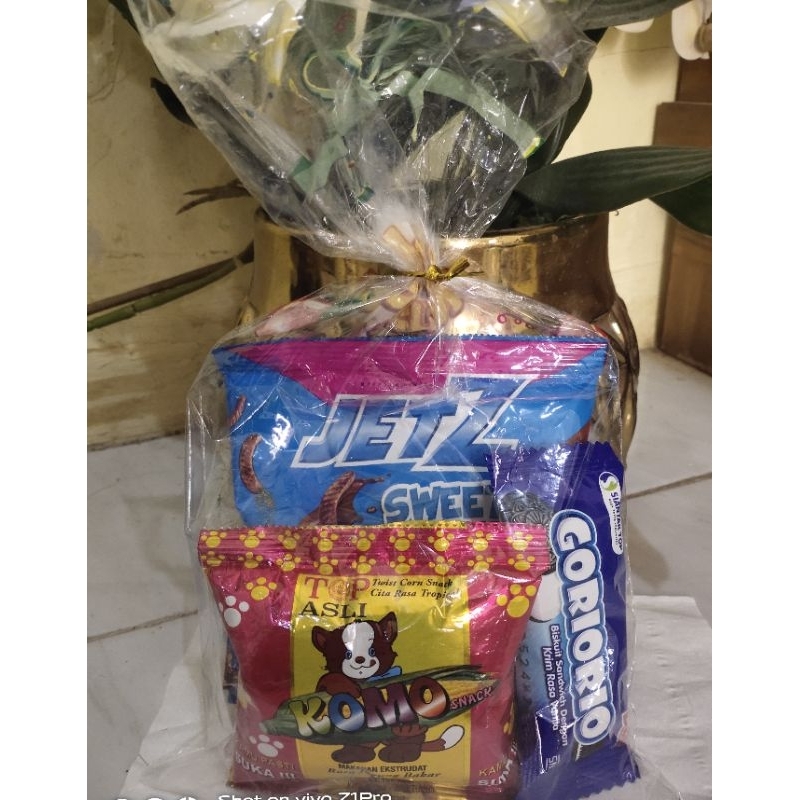 

SNACK ULANG TAHUN MURAH/paket snack ultah/hampers anak murah