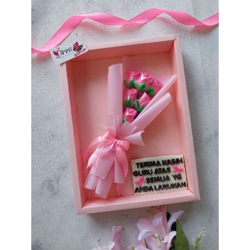 

Coklat buket | valentine | kado | karakter