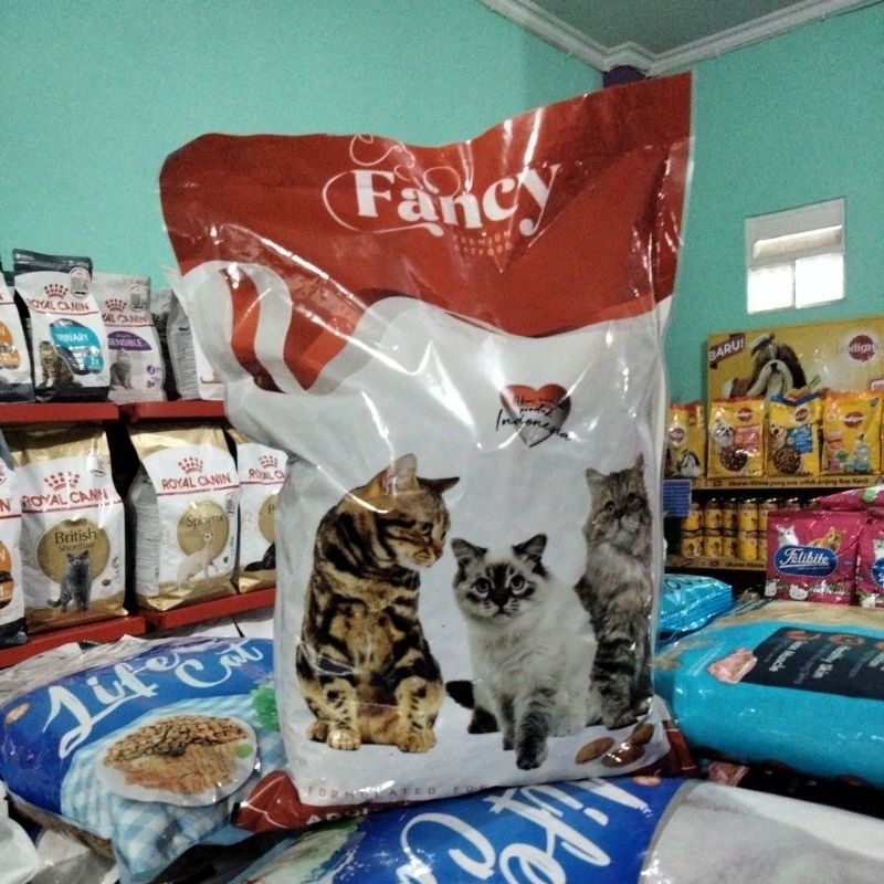 Fancy cat premium repack 800gr / Fancy Cat salmon &amp; Chiken 800gr