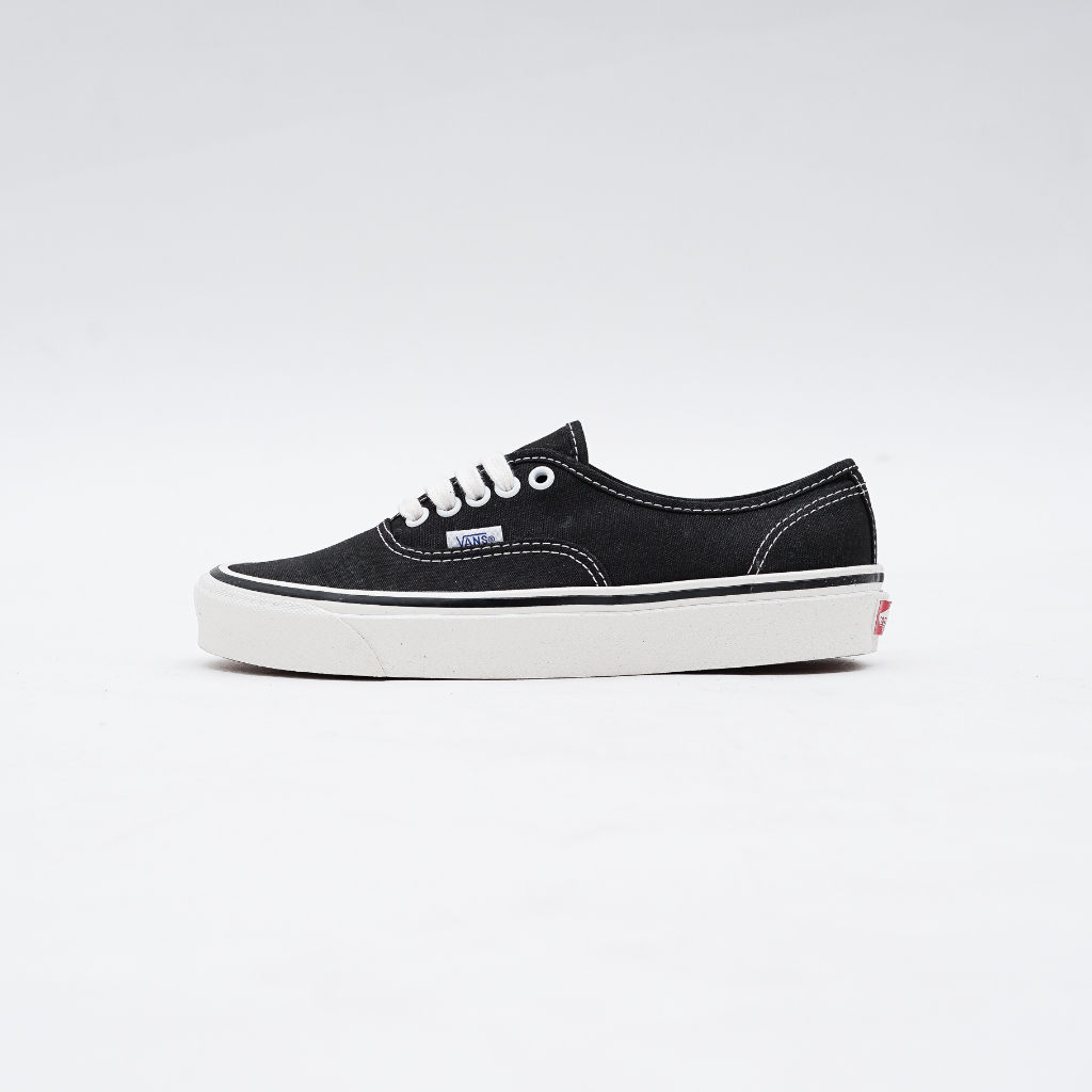 AUTHENTIC 44 DX ANAHEIM BLACK WHITE