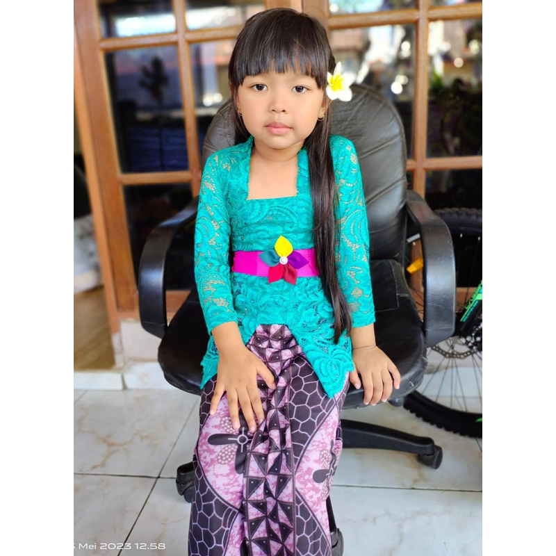 set kebaya anak sofia