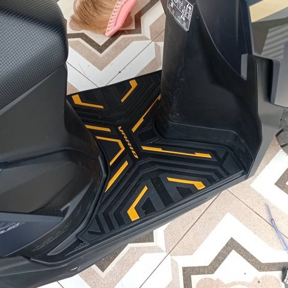 Karpet Vario 125 150 New Karpet Pijakan Kaki Vario 125 2018-2022 step Floor Vario 125