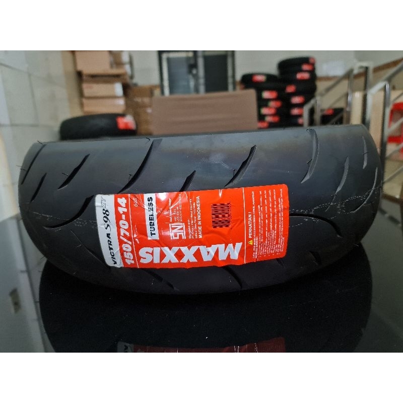 Ban Maxxis Victra S98 150/70-14