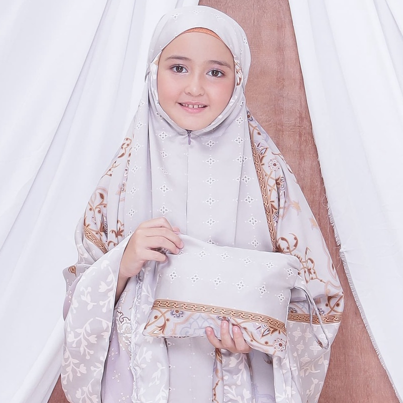 Mukena Anak sultan diory satin silk